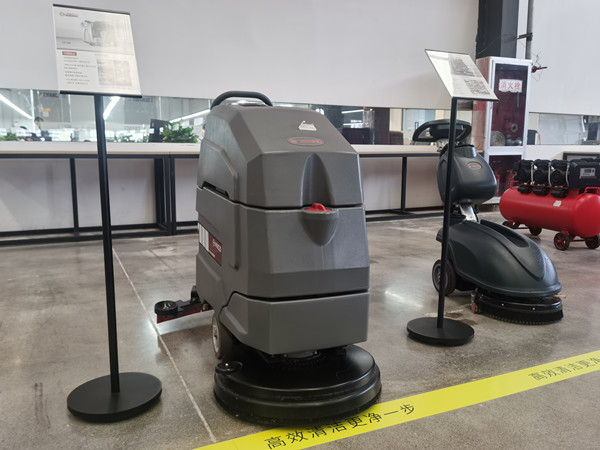 8招教會你洗地機使用小技巧 8招教會你洗地機使用小技巧